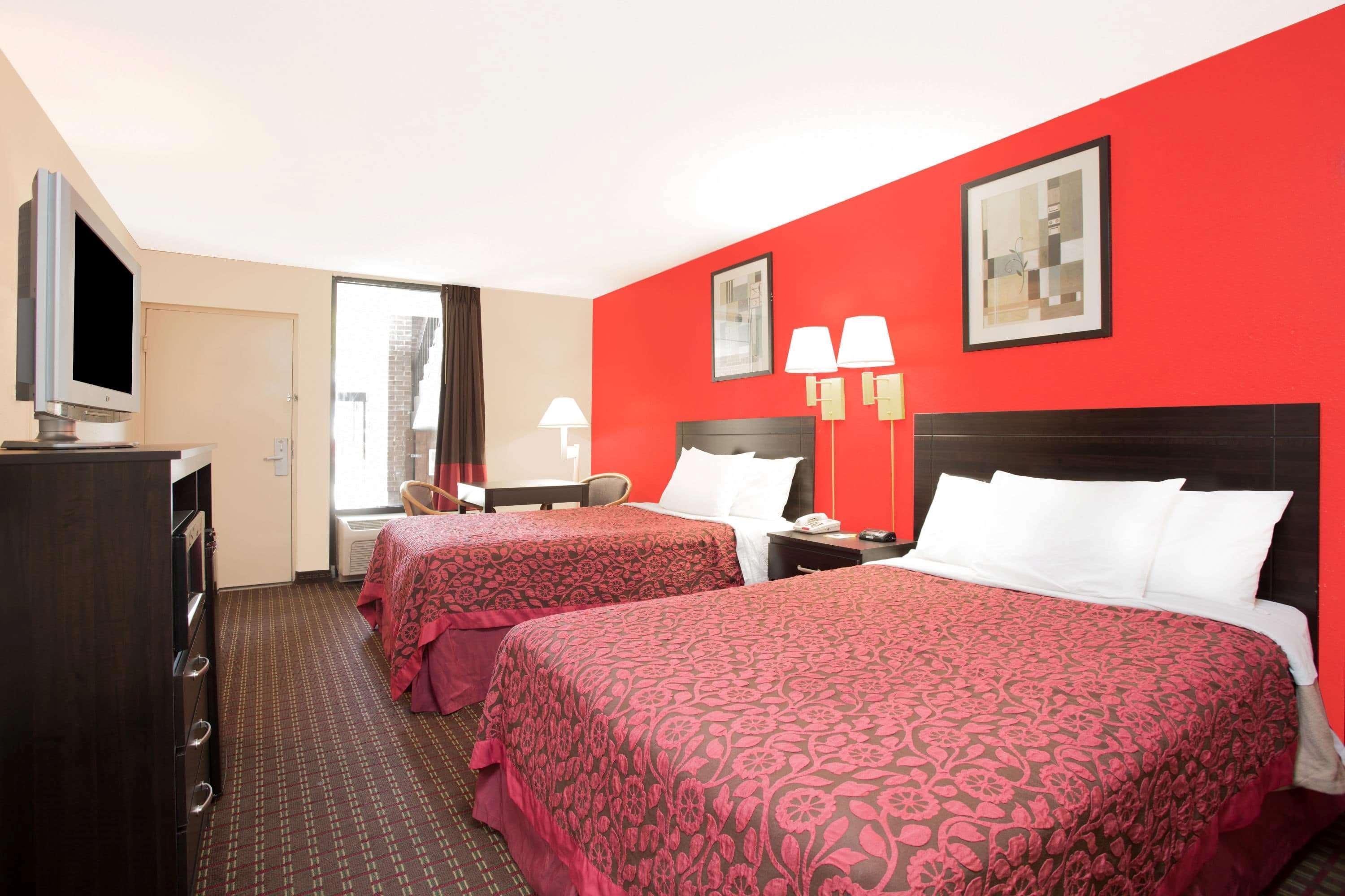 Days Inn By Wyndham Easley West Of Greenville/Clemson Area Экстерьер фото