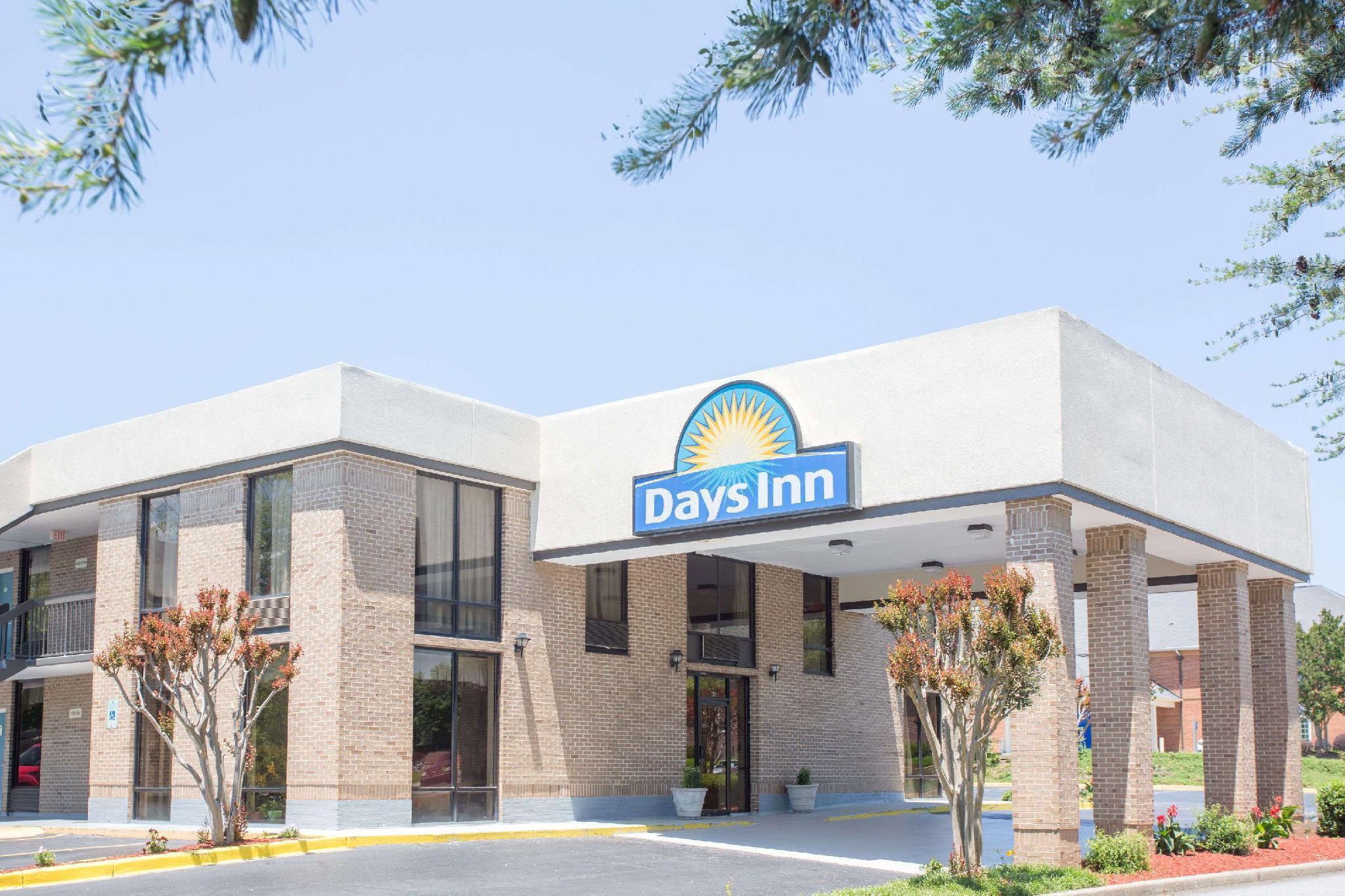 Days Inn By Wyndham Easley West Of Greenville/Clemson Area Экстерьер фото
